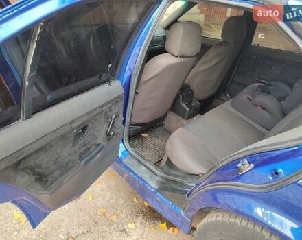 Синий БМВ 3 Серия, объемом двигателя 1.99 л и пробегом 334 тыс. км за 3700 $, фото 5 на Automoto.ua