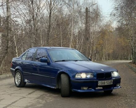 Синий БМВ 3 Серия, объемом двигателя 1.8 л и пробегом 550 тыс. км за 1950 $, фото 1 на Automoto.ua