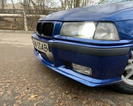 Синий БМВ 3 Серия, объемом двигателя 1.8 л и пробегом 550 тыс. км за 1950 $, фото 8 на Automoto.ua