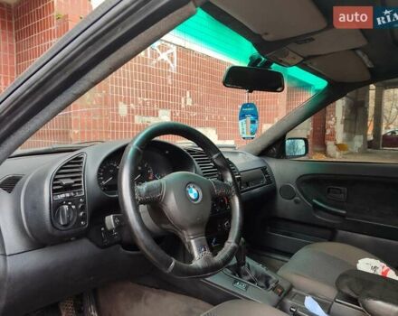 Синий БМВ 3 Серия, объемом двигателя 1.99 л и пробегом 334 тыс. км за 3700 $, фото 3 на Automoto.ua