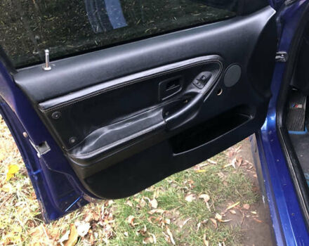 Синій БМВ 3 Серія, об'ємом двигуна 1.6 л та пробігом 326 тис. км за 2600 $, фото 11 на Automoto.ua