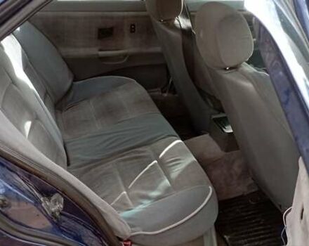 Синий БМВ 3 Серия, объемом двигателя 1.8 л и пробегом 505 тыс. км за 2600 $, фото 1 на Automoto.ua