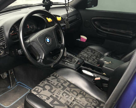 Синій БМВ 3 Серія, об'ємом двигуна 1.6 л та пробігом 326 тис. км за 2600 $, фото 12 на Automoto.ua