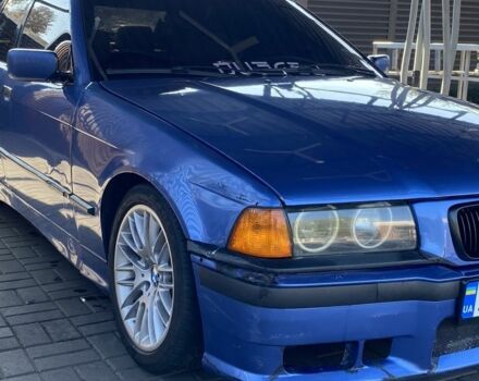 Синий БМВ 3 Серия, объемом двигателя 2.8 л и пробегом 512 тыс. км за 3000 $, фото 5 на Automoto.ua