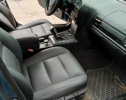 Синій БМВ 3 Серія, об'ємом двигуна 1.8 л та пробігом 280 тис. км за 2150 $, фото 8 на Automoto.ua