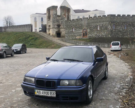 Синій БМВ 3 Серія, об'ємом двигуна 1.6 л та пробігом 326 тис. км за 2600 $, фото 4 на Automoto.ua