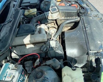 Синий БМВ 3 Серия, объемом двигателя 1.78 л и пробегом 290 тыс. км за 2300 $, фото 37 на Automoto.ua