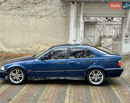 Синий БМВ 3 Серия, объемом двигателя 1.6 л и пробегом 265 тыс. км за 1750 $, фото 2 на Automoto.ua