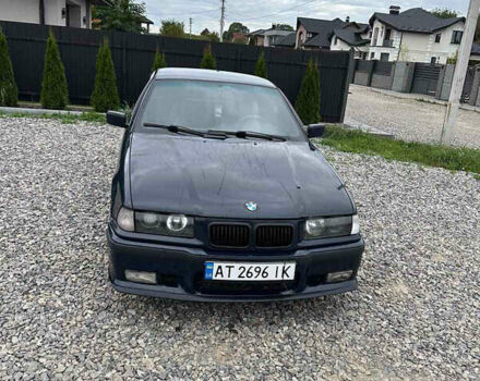 Синий БМВ 3 Серия, объемом двигателя 1.6 л и пробегом 350 тыс. км за 2700 $, фото 13 на Automoto.ua