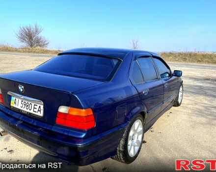 Синий БМВ 3 Серия, объемом двигателя 2 л и пробегом 300 тыс. км за 2450 $, фото 4 на Automoto.ua