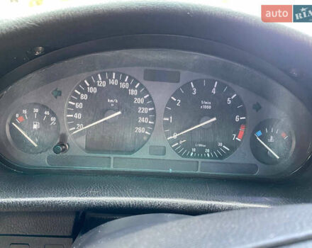 Синій БМВ 3 Серія, об'ємом двигуна 1.6 л та пробігом 374 тис. км за 2300 $, фото 17 на Automoto.ua