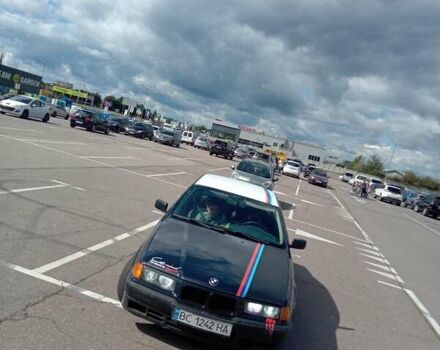 Синий БМВ 3 Серия, объемом двигателя 1.78 л и пробегом 290 тыс. км за 2300 $, фото 2 на Automoto.ua