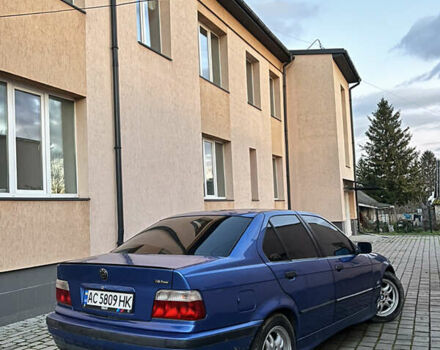 Синій БМВ 3 Серія, об'ємом двигуна 1.8 л та пробігом 285 тис. км за 2600 $, фото 2 на Automoto.ua