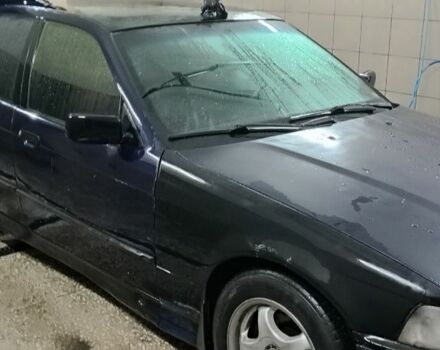 Синий БМВ 3 Серия, объемом двигателя 0 л и пробегом 280 тыс. км за 1584 $, фото 4 на Automoto.ua