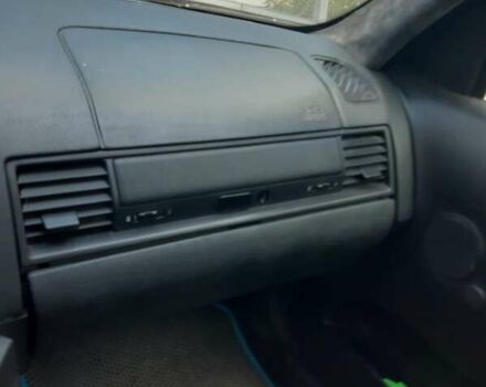 Синій БМВ 3 Серія, об'ємом двигуна 1.8 л та пробігом 357 тис. км за 3300 $, фото 9 на Automoto.ua