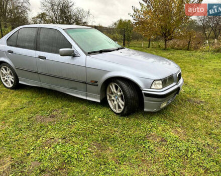 Синій БМВ 3 Серія, об'ємом двигуна 1.8 л та пробігом 600 тис. км за 3400 $, фото 18 на Automoto.ua