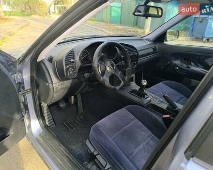 Синий БМВ 3 Серия, объемом двигателя 1.8 л и пробегом 240 тыс. км за 2800 $, фото 18 на Automoto.ua