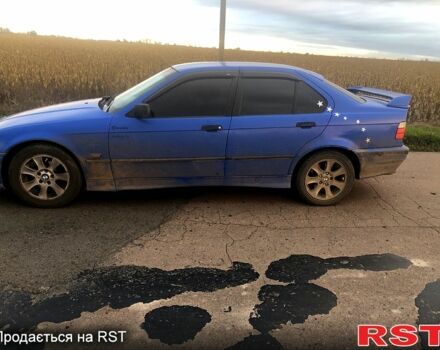 Синій БМВ 3 Серія, об'ємом двигуна 1.8 л та пробігом 400 тис. км за 2868 $, фото 3 на Automoto.ua