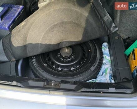 Синий БМВ 3 Серия, объемом двигателя 1.8 л и пробегом 240 тыс. км за 2800 $, фото 12 на Automoto.ua