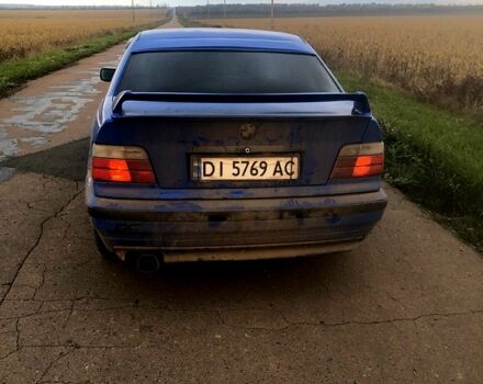 Синій БМВ 3 Серія, об'ємом двигуна 1.8 л та пробігом 400 тис. км за 2868 $, фото 2 на Automoto.ua