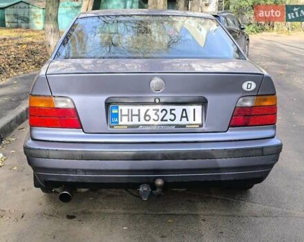 Синий БМВ 3 Серия, объемом двигателя 1.8 л и пробегом 240 тыс. км за 2800 $, фото 4 на Automoto.ua