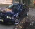 Синий БМВ 3 Серия, объемом двигателя 1.8 л и пробегом 438 тыс. км за 3000 $, фото 3 на Automoto.ua