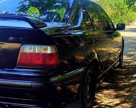 Синий БМВ 3 Серия, объемом двигателя 2 л и пробегом 0 тыс. км за 2600 $, фото 3 на Automoto.ua