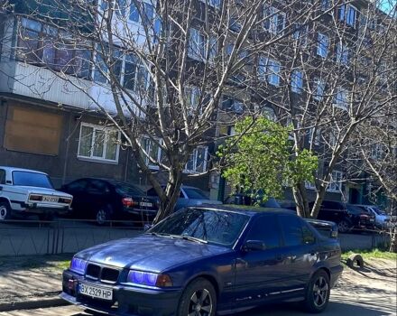 Синій БМВ 3 Серія, об'ємом двигуна 1.6 л та пробігом 336 тис. км за 2060 $, фото 2 на Automoto.ua