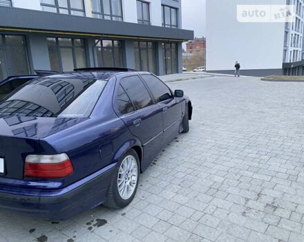 Синий БМВ 3 Серия, объемом двигателя 2 л и пробегом 279 тыс. км за 3100 $, фото 2 на Automoto.ua