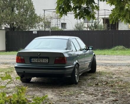 Синий БМВ 3 Серия, объемом двигателя 2 л и пробегом 280 тыс. км за 2500 $, фото 8 на Automoto.ua