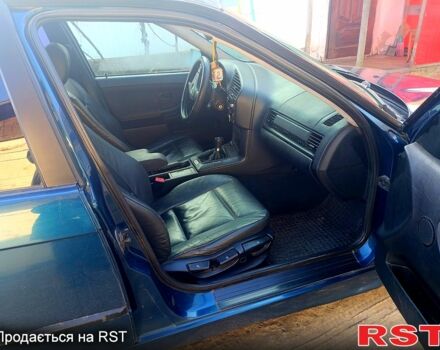 Синий БМВ 3 Серия, объемом двигателя 1.8 л и пробегом 355 тыс. км за 3099 $, фото 3 на Automoto.ua