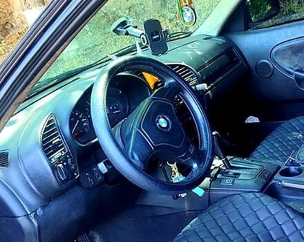 Синий БМВ 3 Серия, объемом двигателя 2 л и пробегом 0 тыс. км за 2600 $, фото 4 на Automoto.ua