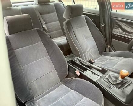 Синій БМВ 3 Серія, об'ємом двигуна 2 л та пробігом 280 тис. км за 2500 $, фото 14 на Automoto.ua