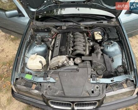 Синій БМВ 3 Серія, об'ємом двигуна 2 л та пробігом 280 тис. км за 2500 $, фото 20 на Automoto.ua