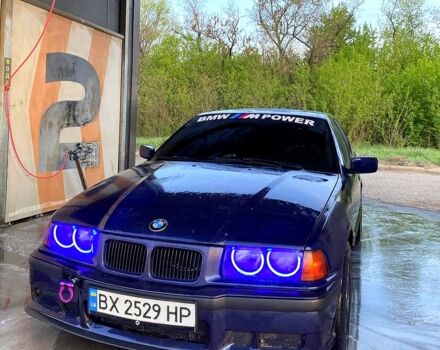 Синій БМВ 3 Серія, об'ємом двигуна 1.6 л та пробігом 336 тис. км за 2060 $, фото 1 на Automoto.ua