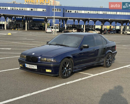 Синий БМВ 3 Серия, объемом двигателя 2 л и пробегом 322 тыс. км за 5000 $, фото 6 на Automoto.ua