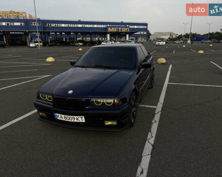 Синий БМВ 3 Серия, объемом двигателя 2 л и пробегом 322 тыс. км за 5000 $, фото 5 на Automoto.ua