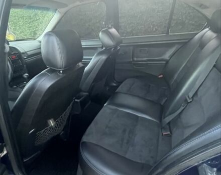 Синий БМВ 3 Серия, объемом двигателя 1.8 л и пробегом 400 тыс. км за 3000 $, фото 4 на Automoto.ua