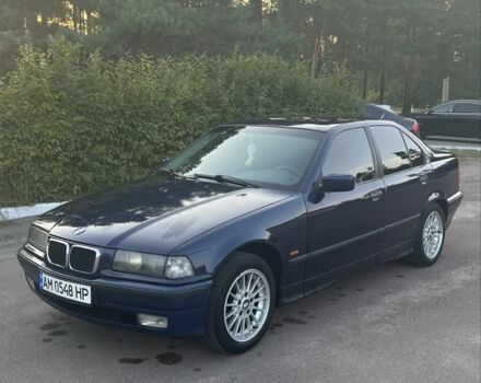 Синий БМВ 3 Серия, объемом двигателя 1.8 л и пробегом 400 тыс. км за 3000 $, фото 11 на Automoto.ua