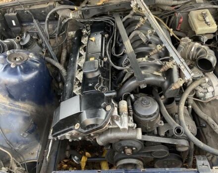 Синий БМВ 3 Серия, объемом двигателя 2 л и пробегом 300 тыс. км за 550 $, фото 5 на Automoto.ua