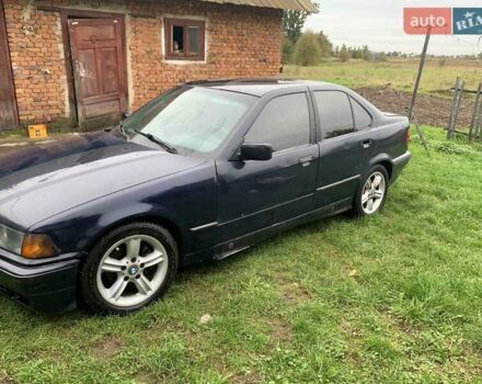 Синій БМВ 3 Серія, об'ємом двигуна 1.8 л та пробігом 222 тис. км за 2500 $, фото 7 на Automoto.ua