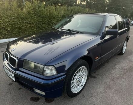 Синий БМВ 3 Серия, объемом двигателя 1.8 л и пробегом 400 тыс. км за 3000 $, фото 6 на Automoto.ua