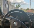 Синий БМВ 3 Серия, объемом двигателя 1.7 л и пробегом 400 тыс. км за 2200 $, фото 9 на Automoto.ua