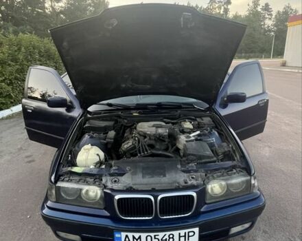 Синий БМВ 3 Серия, объемом двигателя 1.8 л и пробегом 400 тыс. км за 3000 $, фото 1 на Automoto.ua