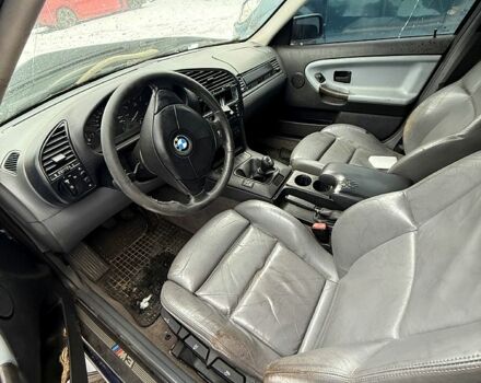 Синий БМВ 3 Серия, объемом двигателя 2 л и пробегом 300 тыс. км за 999 $, фото 8 на Automoto.ua