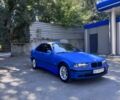 Синий БМВ 3 Серия, объемом двигателя 2 л и пробегом 300 тыс. км за 3299 $, фото 3 на Automoto.ua