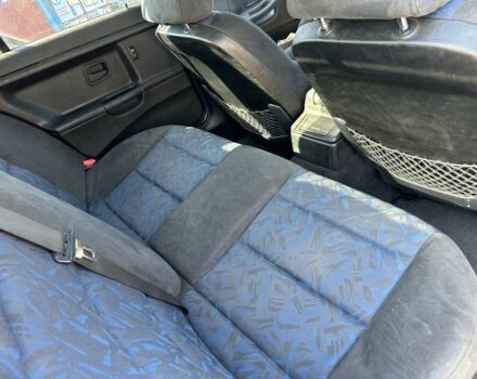 Синий БМВ 3 Серия, объемом двигателя 2.8 л и пробегом 30 тыс. км за 8200 $, фото 20 на Automoto.ua