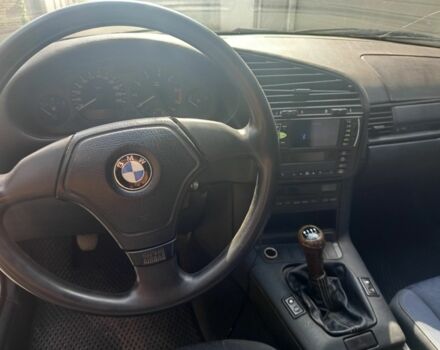 Синий БМВ 3 Серия, объемом двигателя 0 л и пробегом 200 тыс. км за 2100 $, фото 9 на Automoto.ua