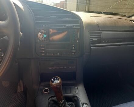 Синий БМВ 3 Серия, объемом двигателя 0 л и пробегом 200 тыс. км за 2100 $, фото 11 на Automoto.ua