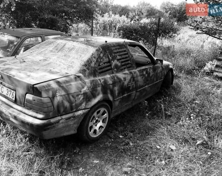 Синий БМВ 3 Серия, объемом двигателя 1.8 л и пробегом 250 тыс. км за 900 $, фото 2 на Automoto.ua